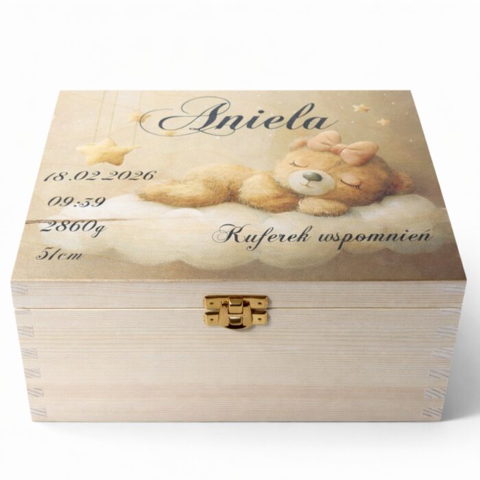 kuferek na pamiątki dziecka z imieniem prezent na chrzest