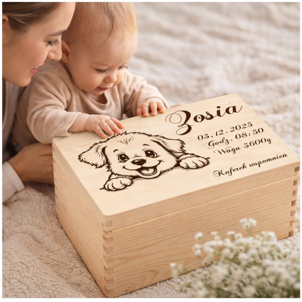 kuferek wspomnień z grawerem na pamiątki dziecka