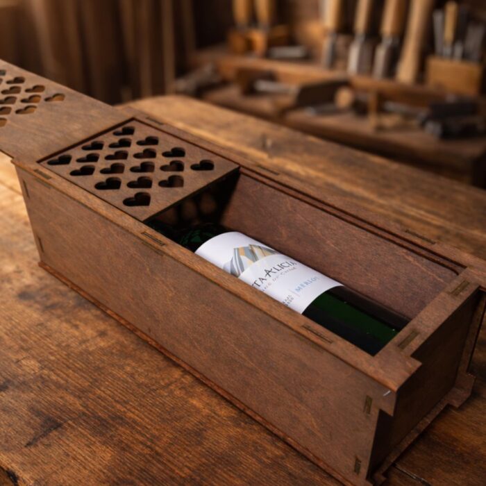 skrzynka na alkohol drewniana prezent