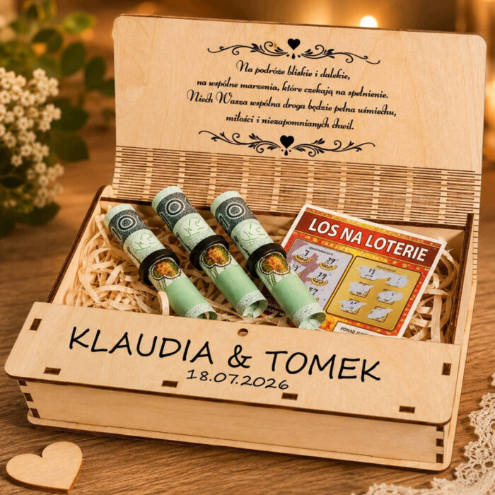 Drewniane pudełeczko na prezent ślubny z dedykacją