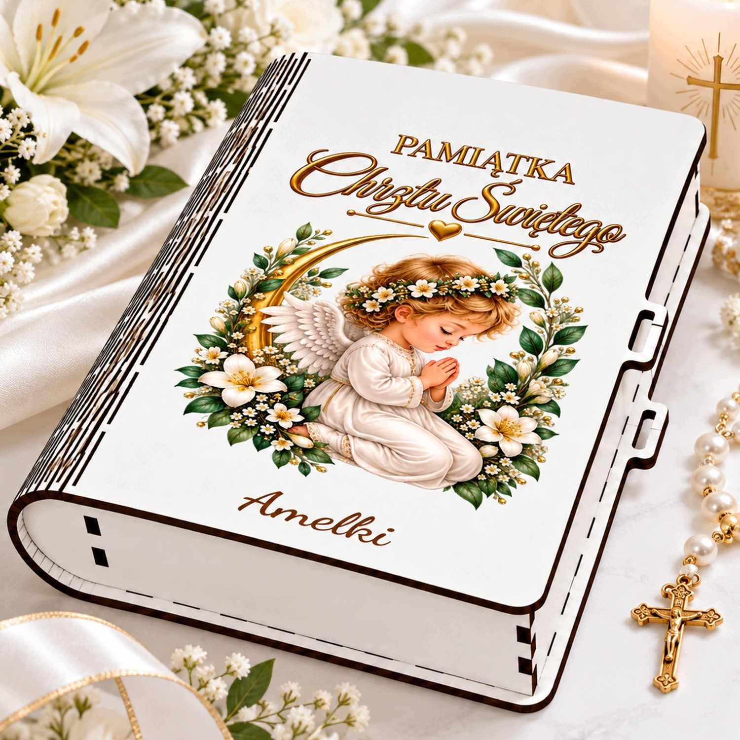 Personalizowane białe pudełko na chrzest z aniołkiem w kwiatowej aranżacji